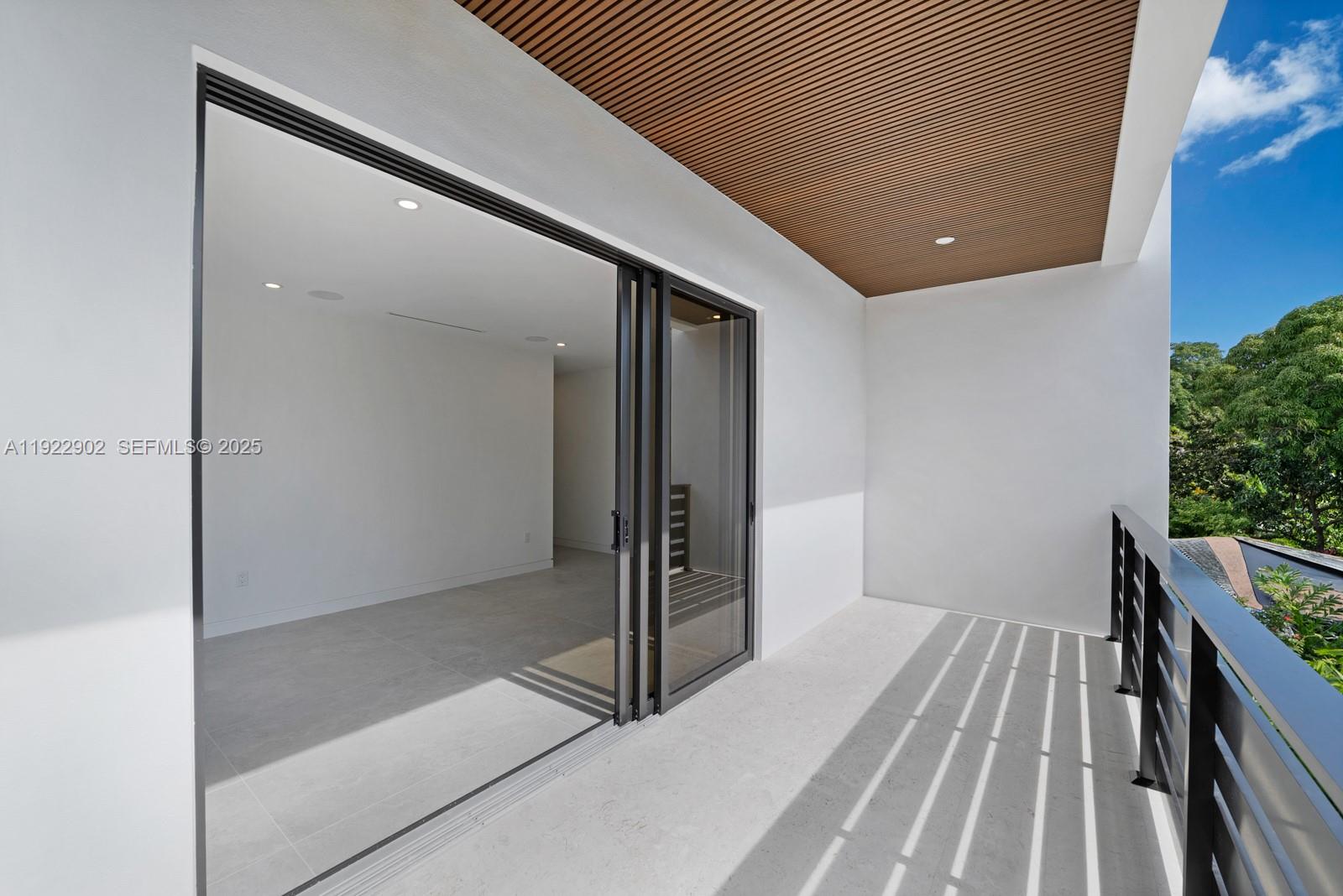 GRAPELAND - Residential