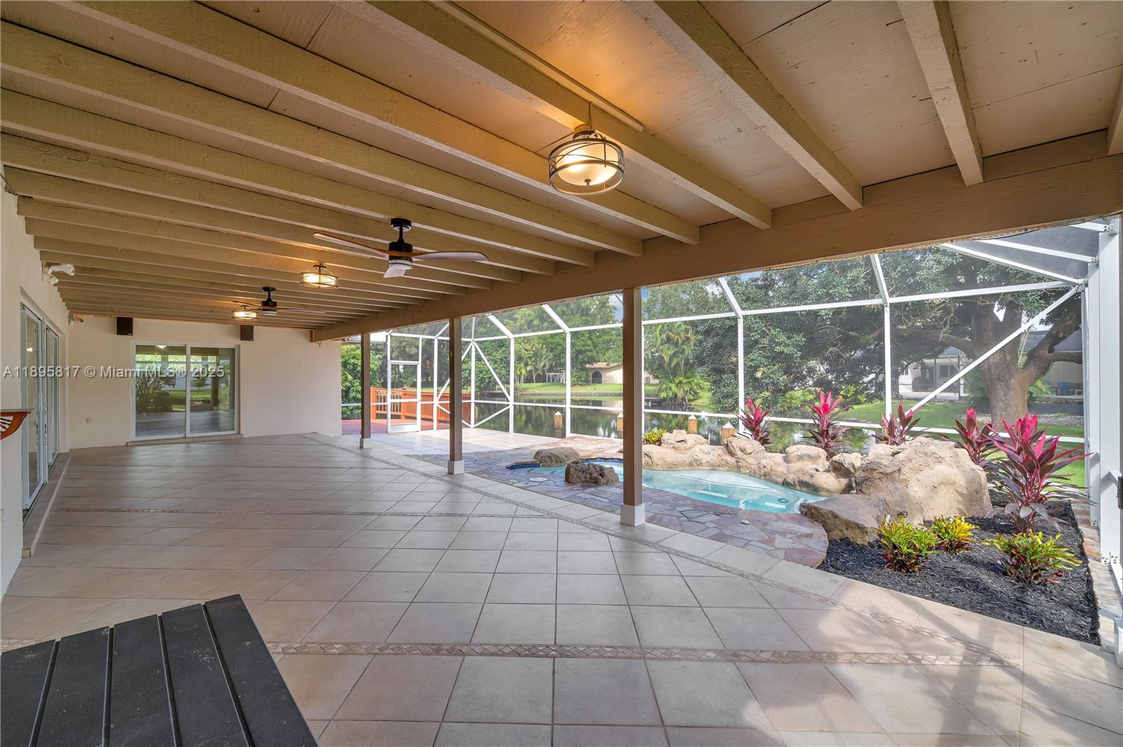 MARTHA BRIGHT FARMS - Residential