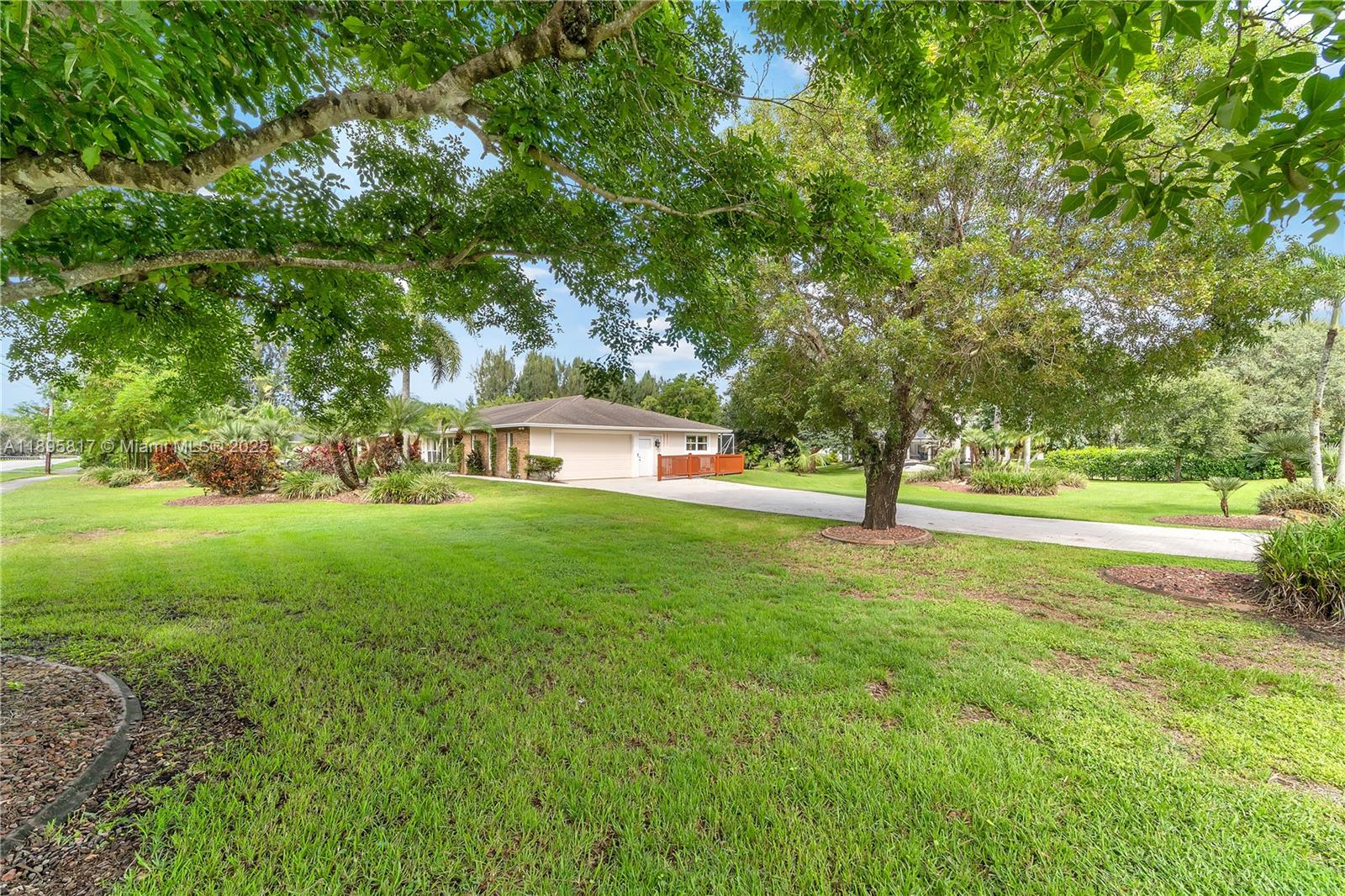 MARTHA BRIGHT FARMS - Residential