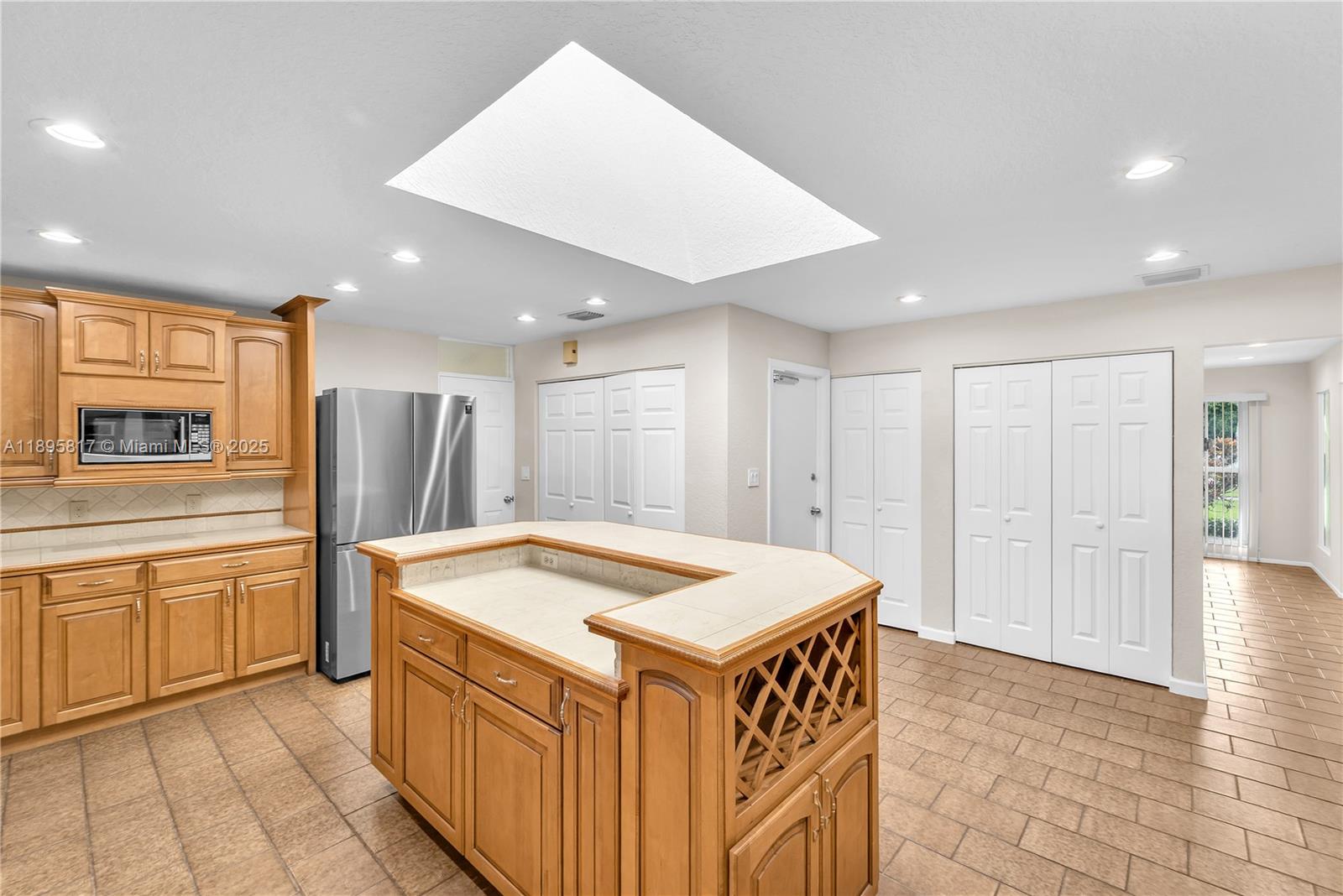 MARTHA BRIGHT FARMS - Residential