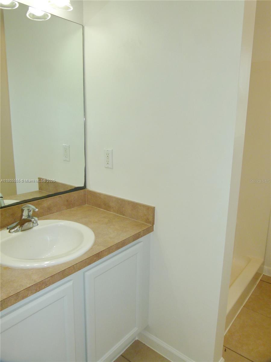 King's Bay - Residential