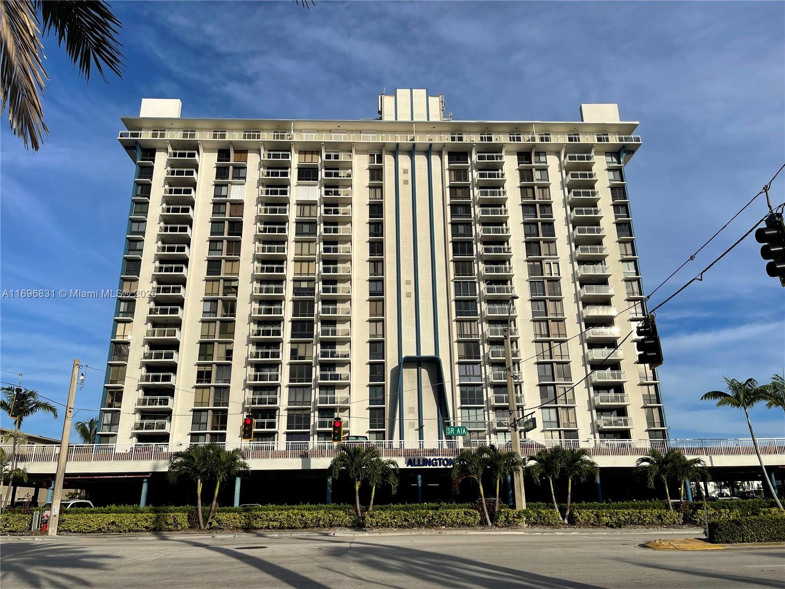 Rental Property at 1600 S Ocean Dr 3H, Hollywood, Broward County, Florida - Bedrooms: 2 
Bathrooms: 2  - $3,100 MO.