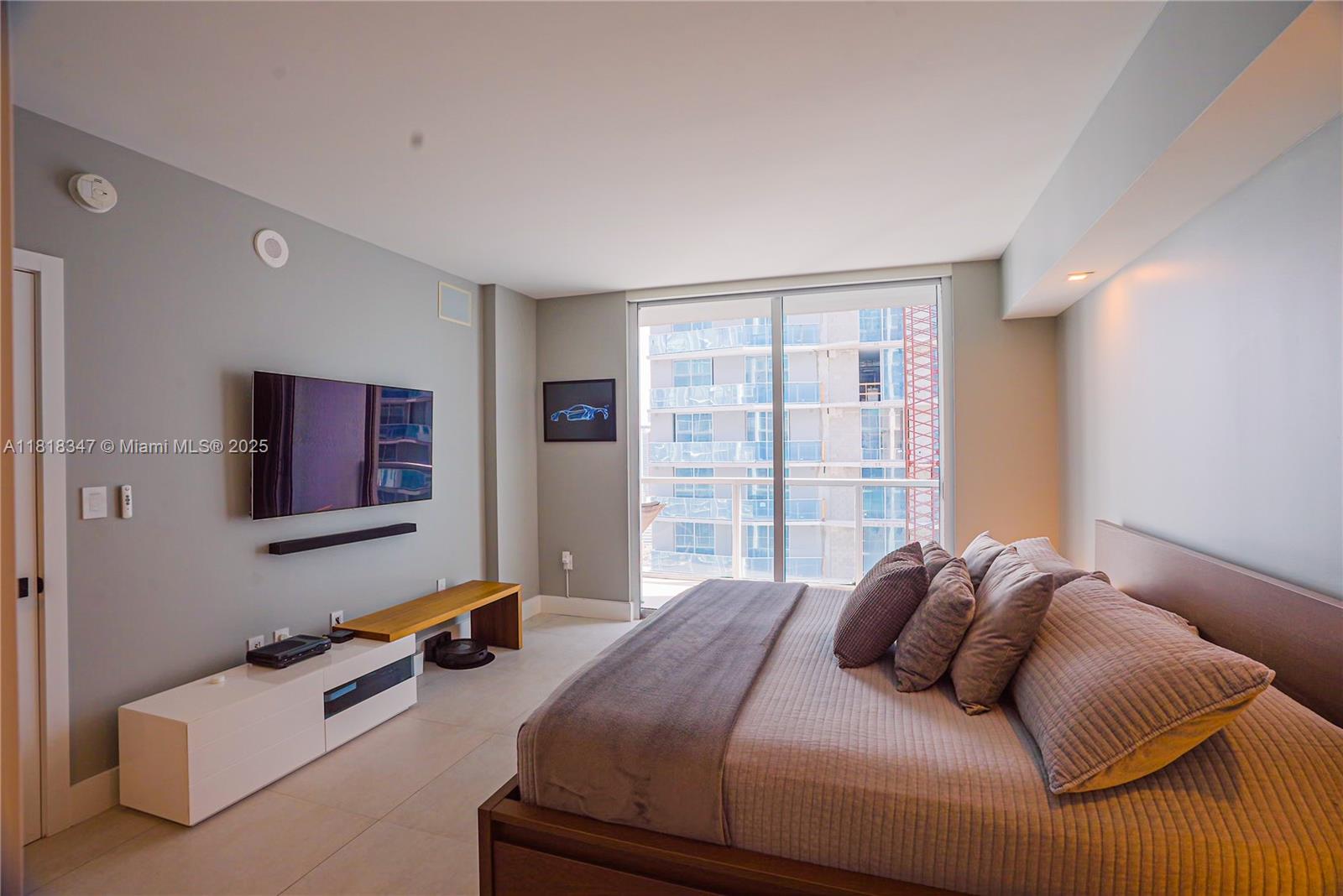 500 BRICKELL WEST CONDO - Residential Lease