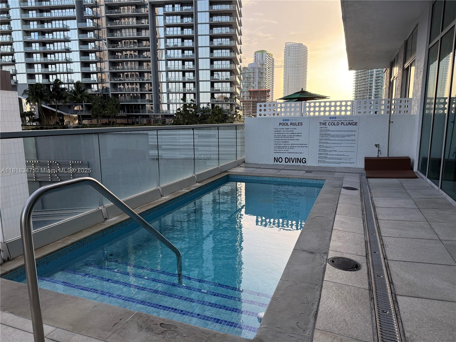 500 BRICKELL WEST CONDO - Residential Lease