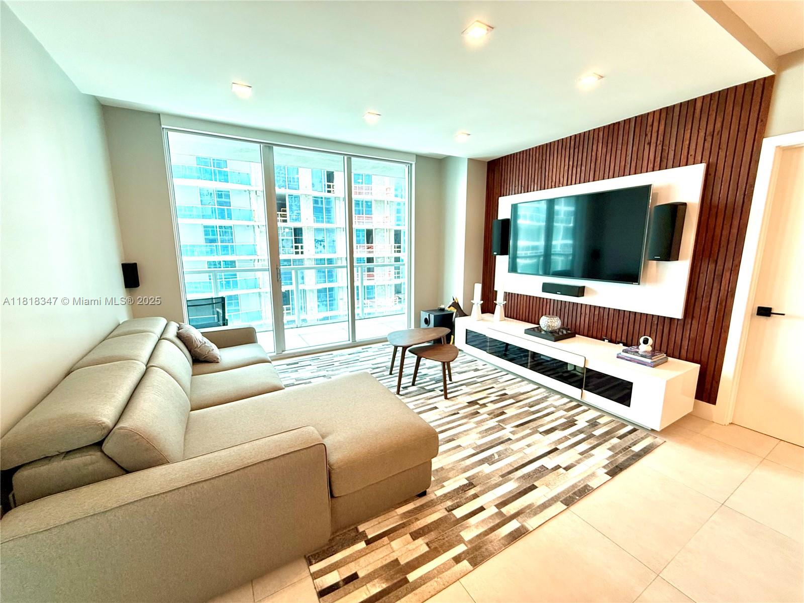 500 BRICKELL WEST CONDO - Residential Lease