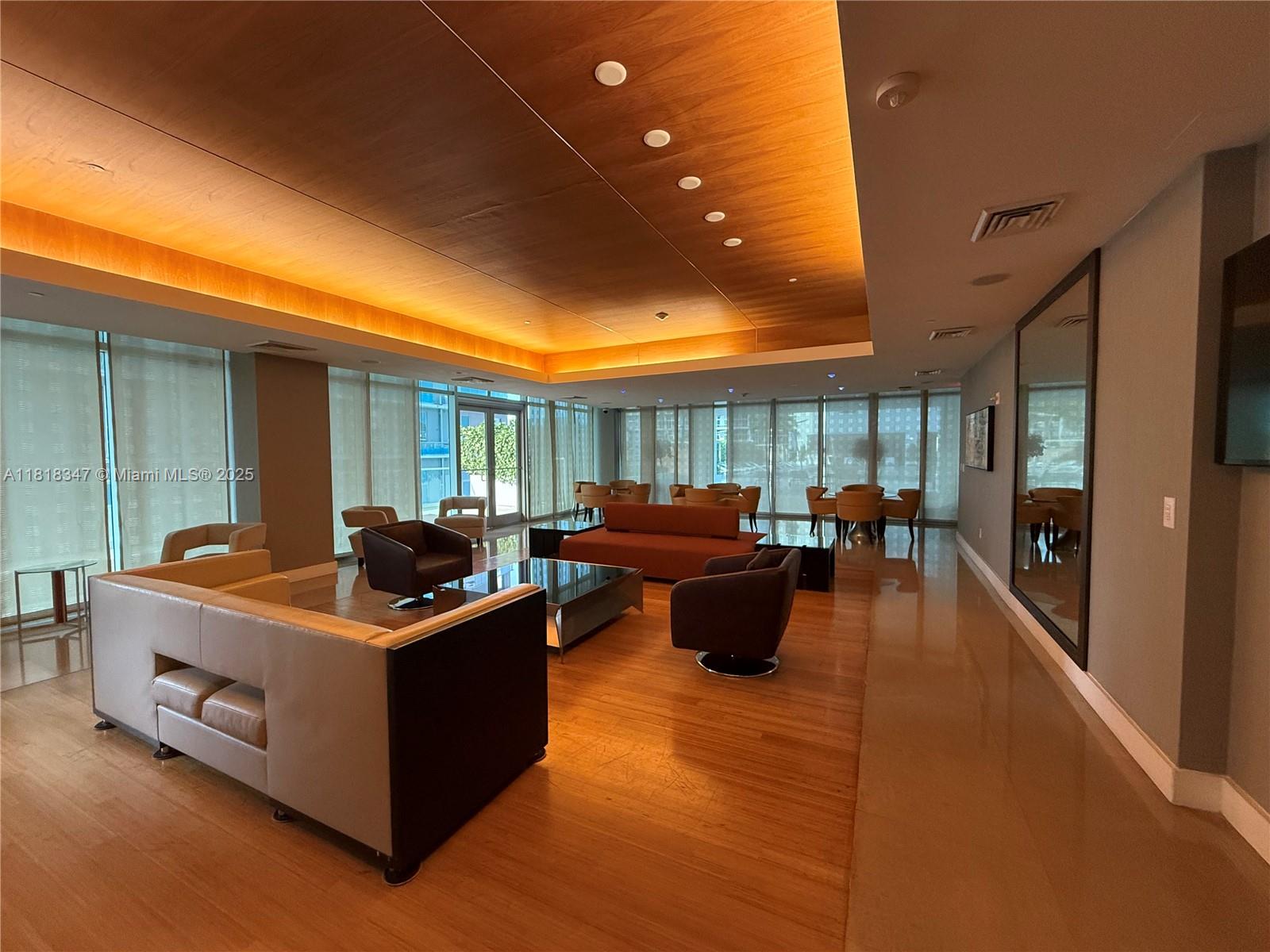 500 BRICKELL WEST CONDO - Residential Lease