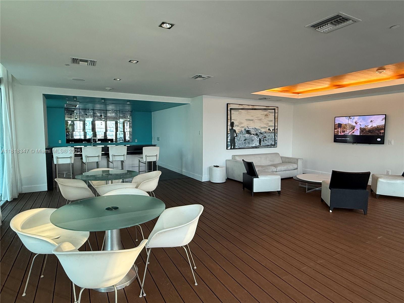 500 BRICKELL WEST CONDO - Residential Lease