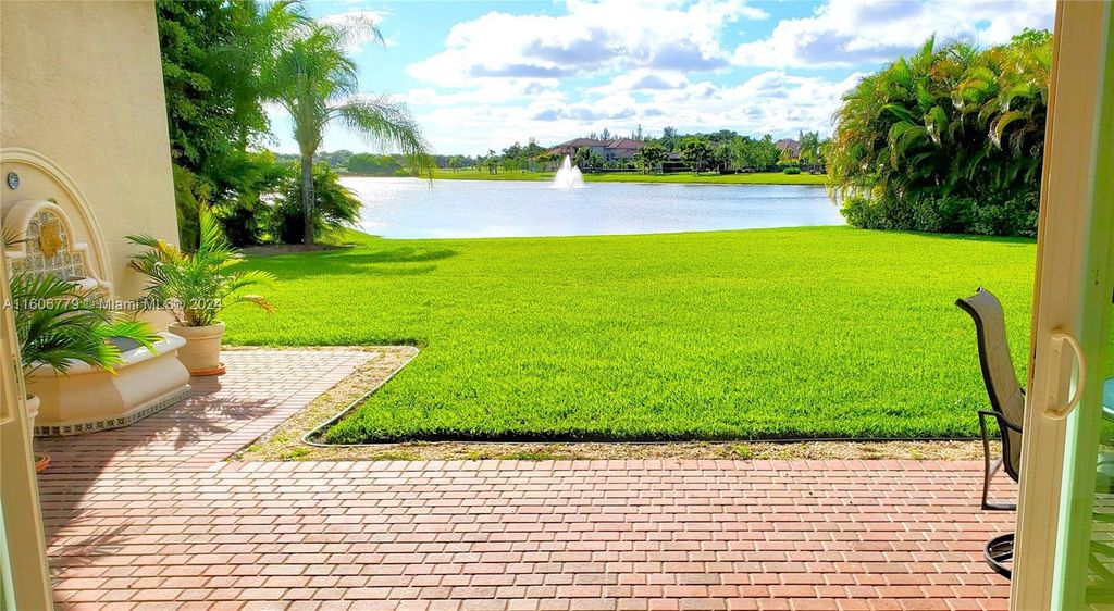 Photo of 7875 Arbor Crest Way, Palm Beach Gardens, FL 33412 (MLS # A11606779)