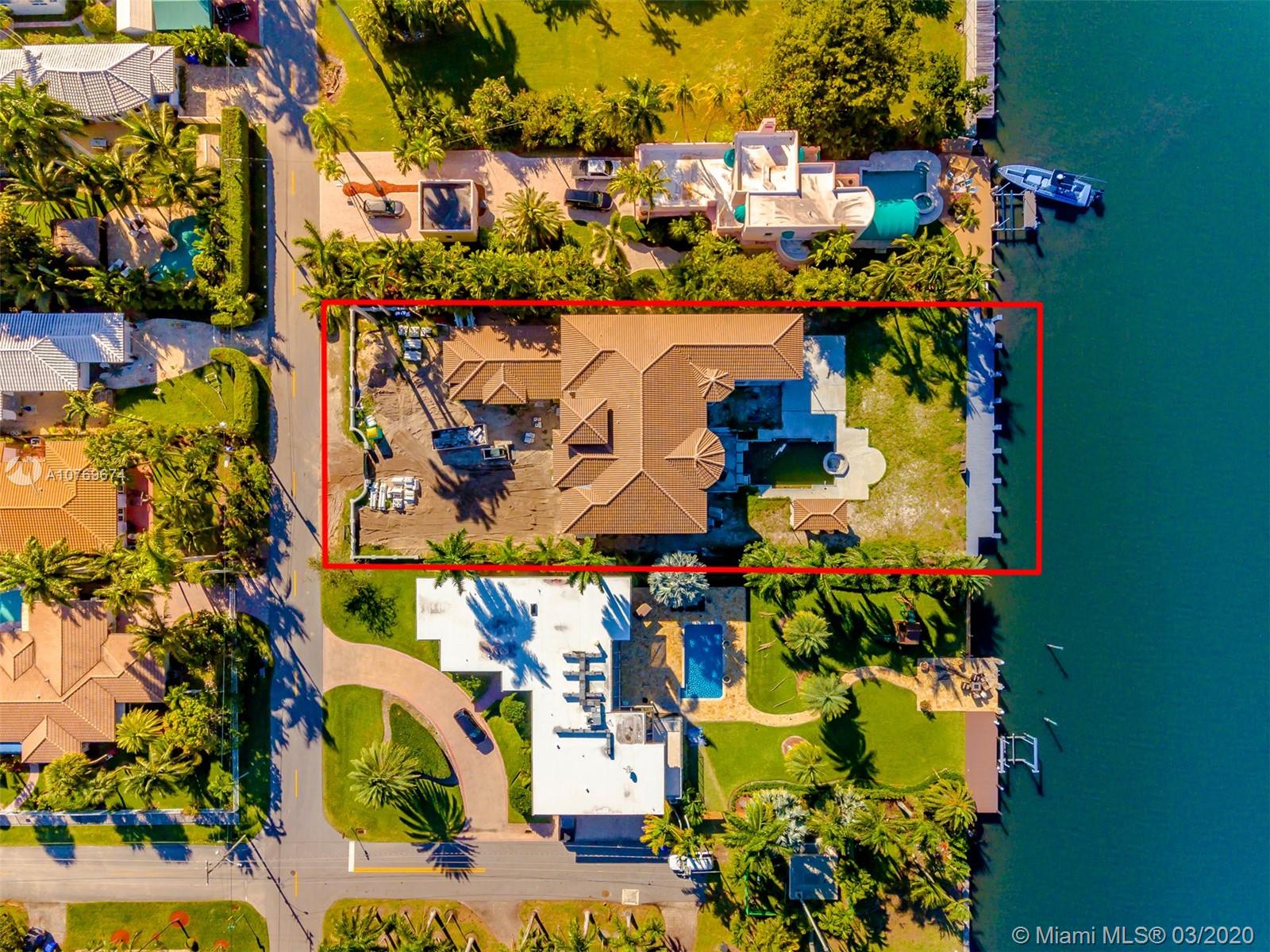 HOLLYWOOD LAKES SEC - Residential