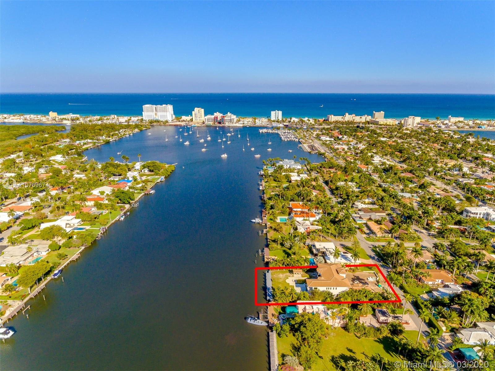 HOLLYWOOD LAKES SEC - Residential