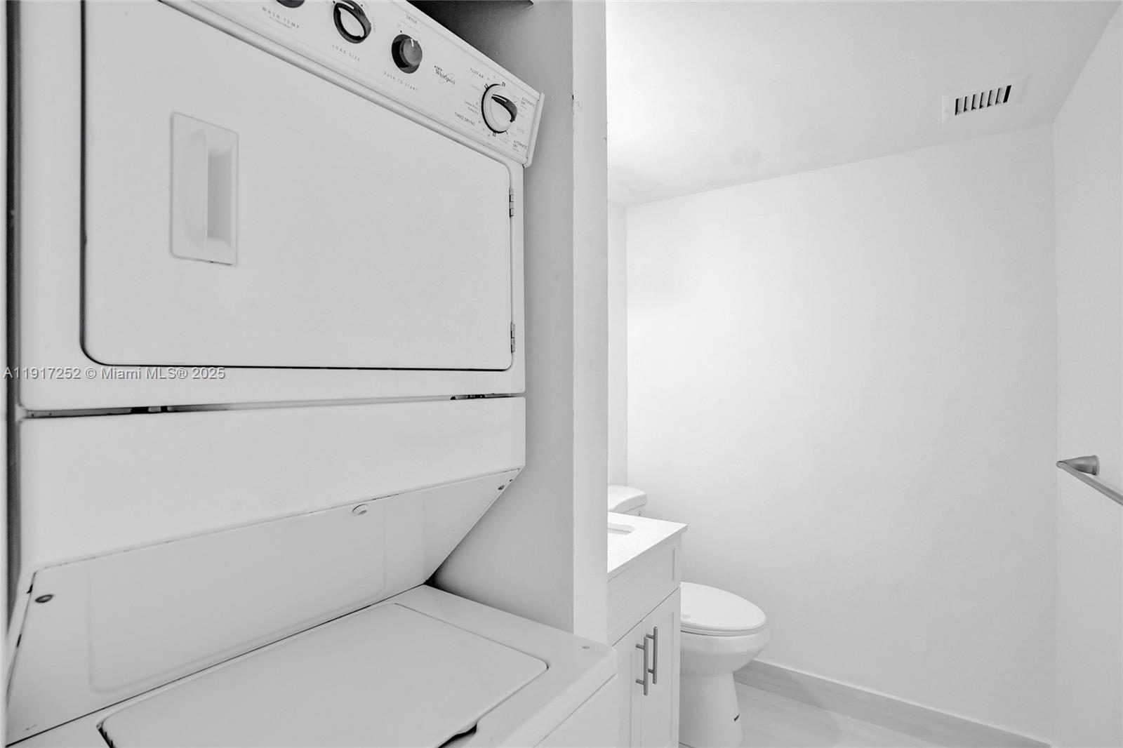 MANORS OF INVERRARY XII - Residential