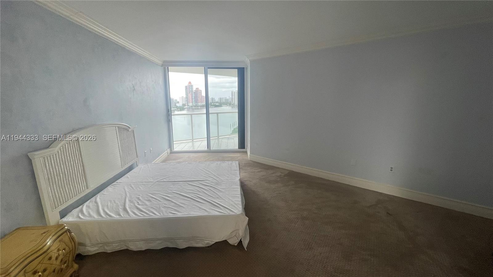 4000 ISL BLVD WILLIAMS IS - Residential