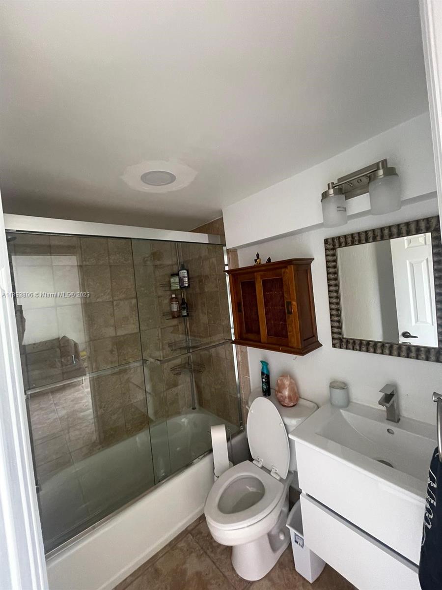 Photo 20 of 26 of 10429 SW 80th St 10429 townhome
