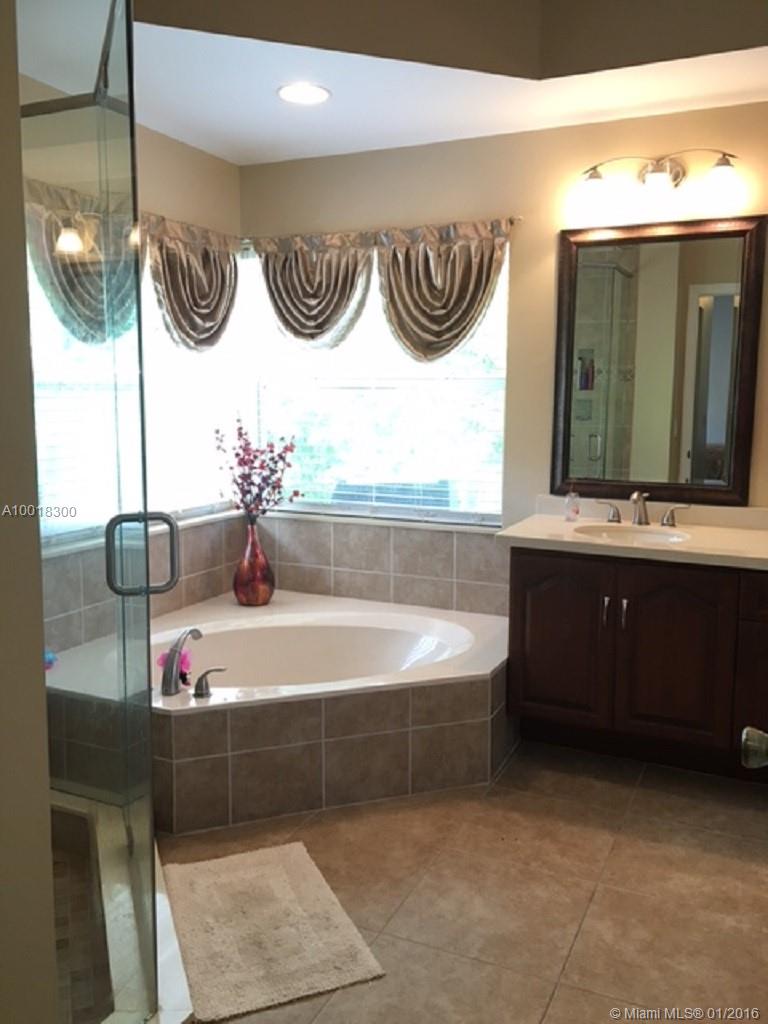 Brookside North 154-39 B - Residential