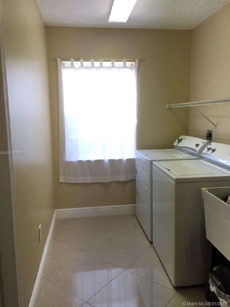 Brookside North 154-39 B - Residential