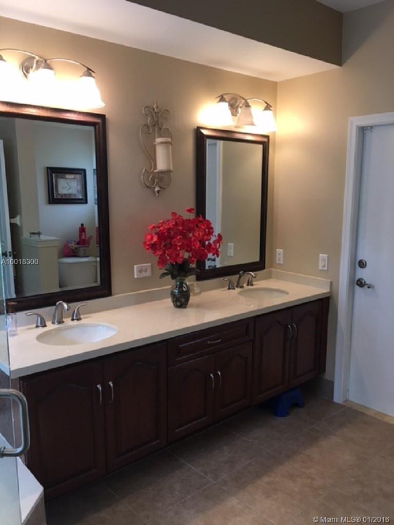 Brookside North 154-39 B - Residential