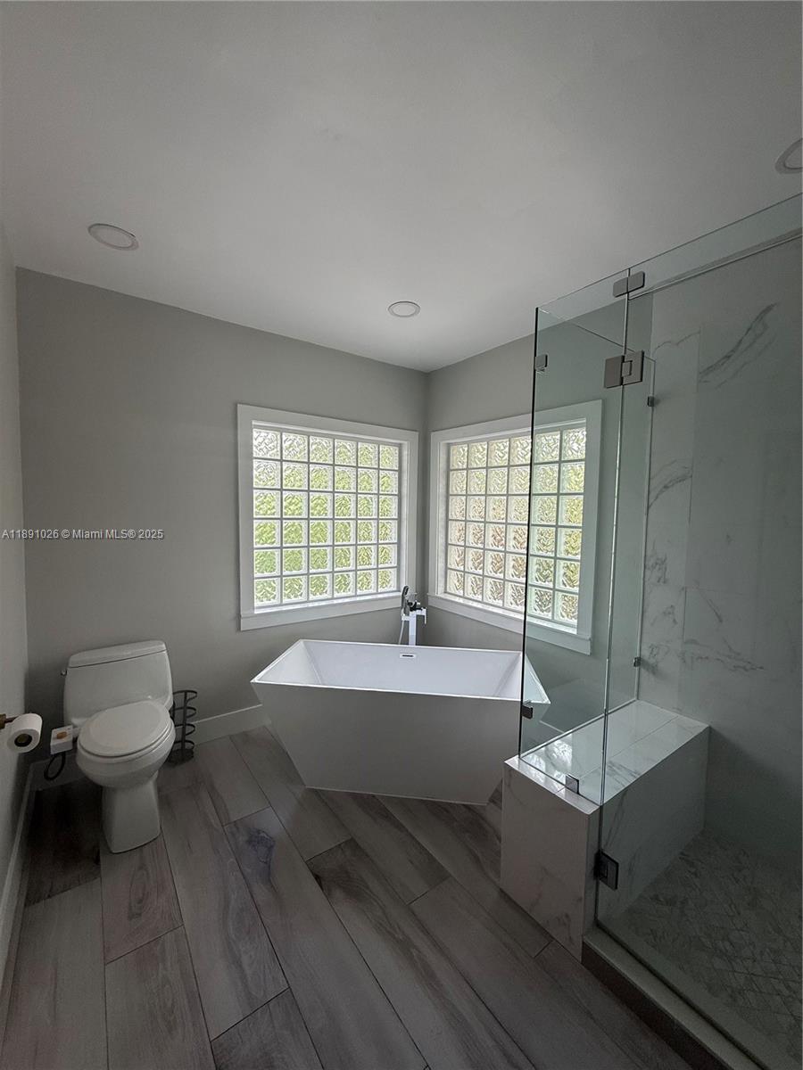 ALLISON ESTATES - Residential Lease