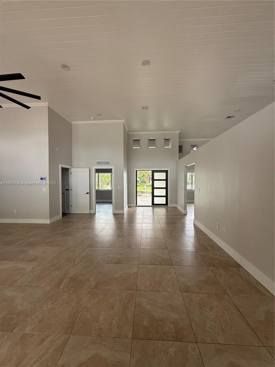 ALLISON ESTATES - Residential Lease