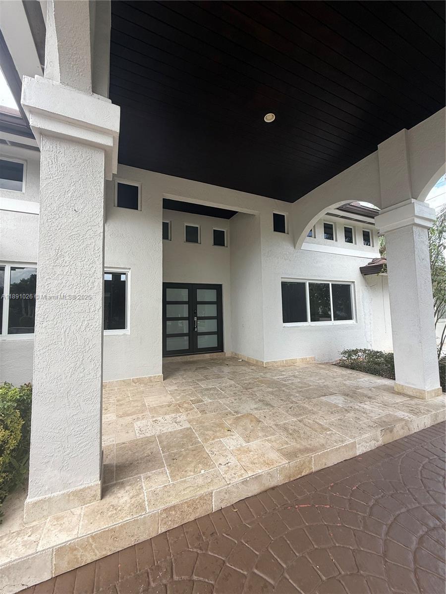 ALLISON ESTATES - Residential Lease