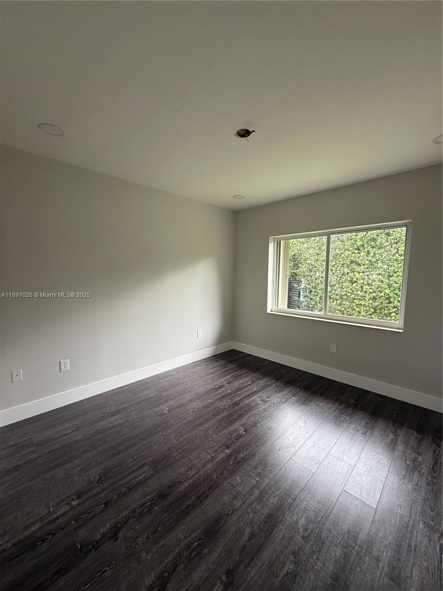 ALLISON ESTATES - Residential Lease