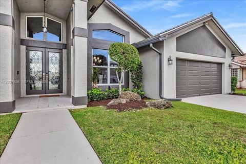 Tiny photo for 22212 Collington Dr, Boca Raton, FL 33428 (MLS # A12007856)