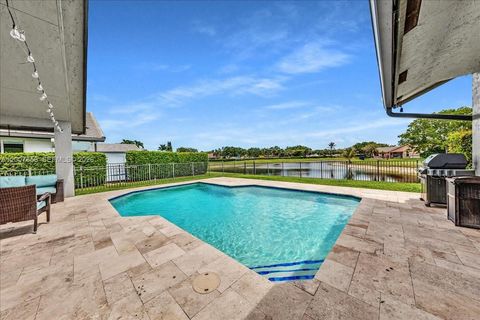 Tiny photo for 22212 Collington Dr, Boca Raton, FL 33428 (MLS # A12007856)