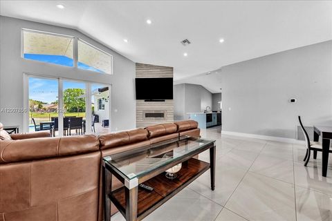 Tiny photo for 22212 Collington Dr, Boca Raton, FL 33428 (MLS # A12007856)