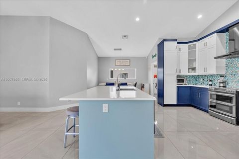 Tiny photo for 22212 Collington Dr, Boca Raton, FL 33428 (MLS # A12007856)