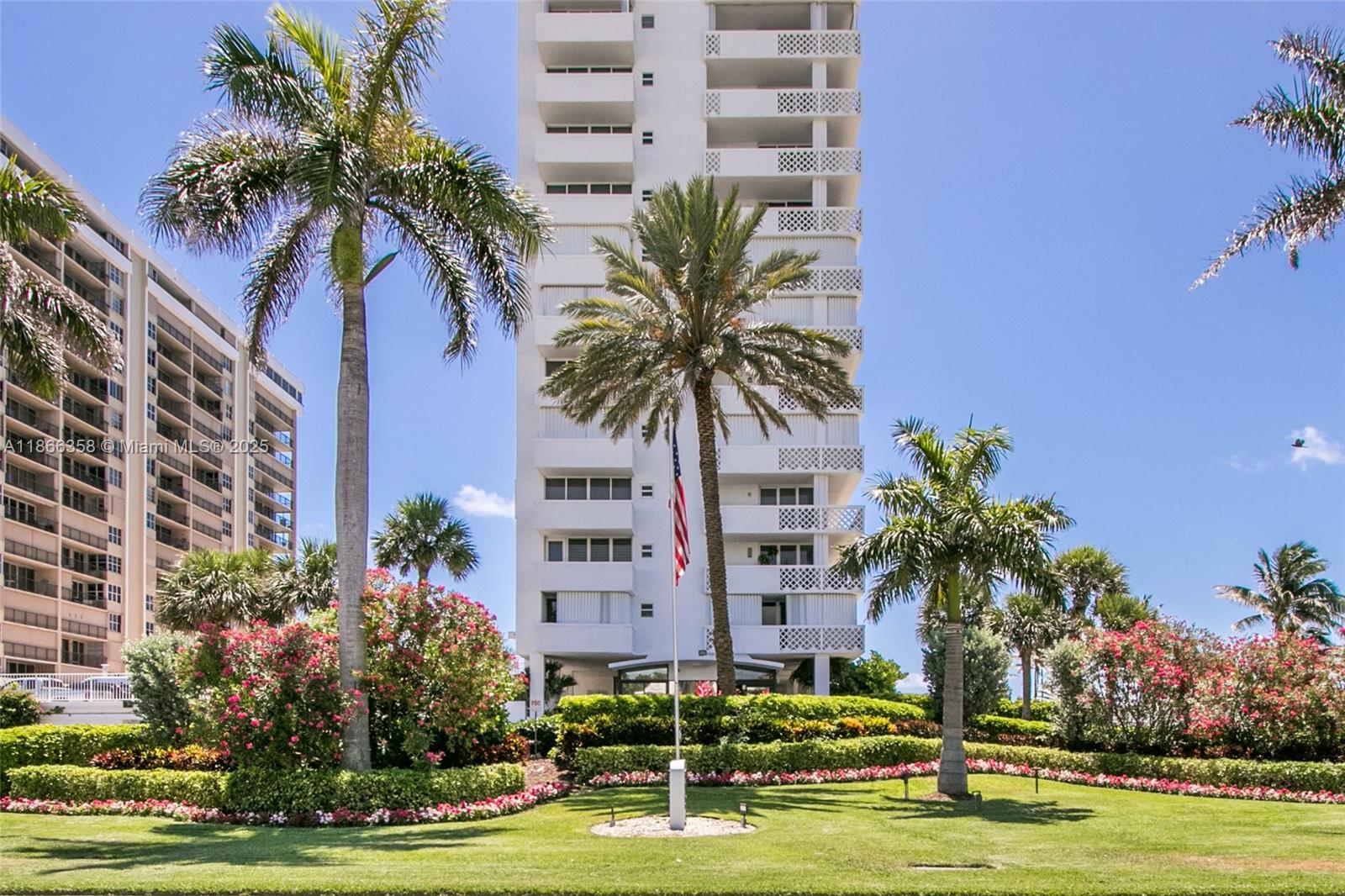 CLOISTER BEACH TOWERS CON - Residential Lease