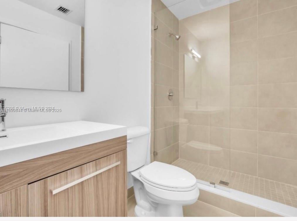 GEO M PHIPPENS - Residential Lease