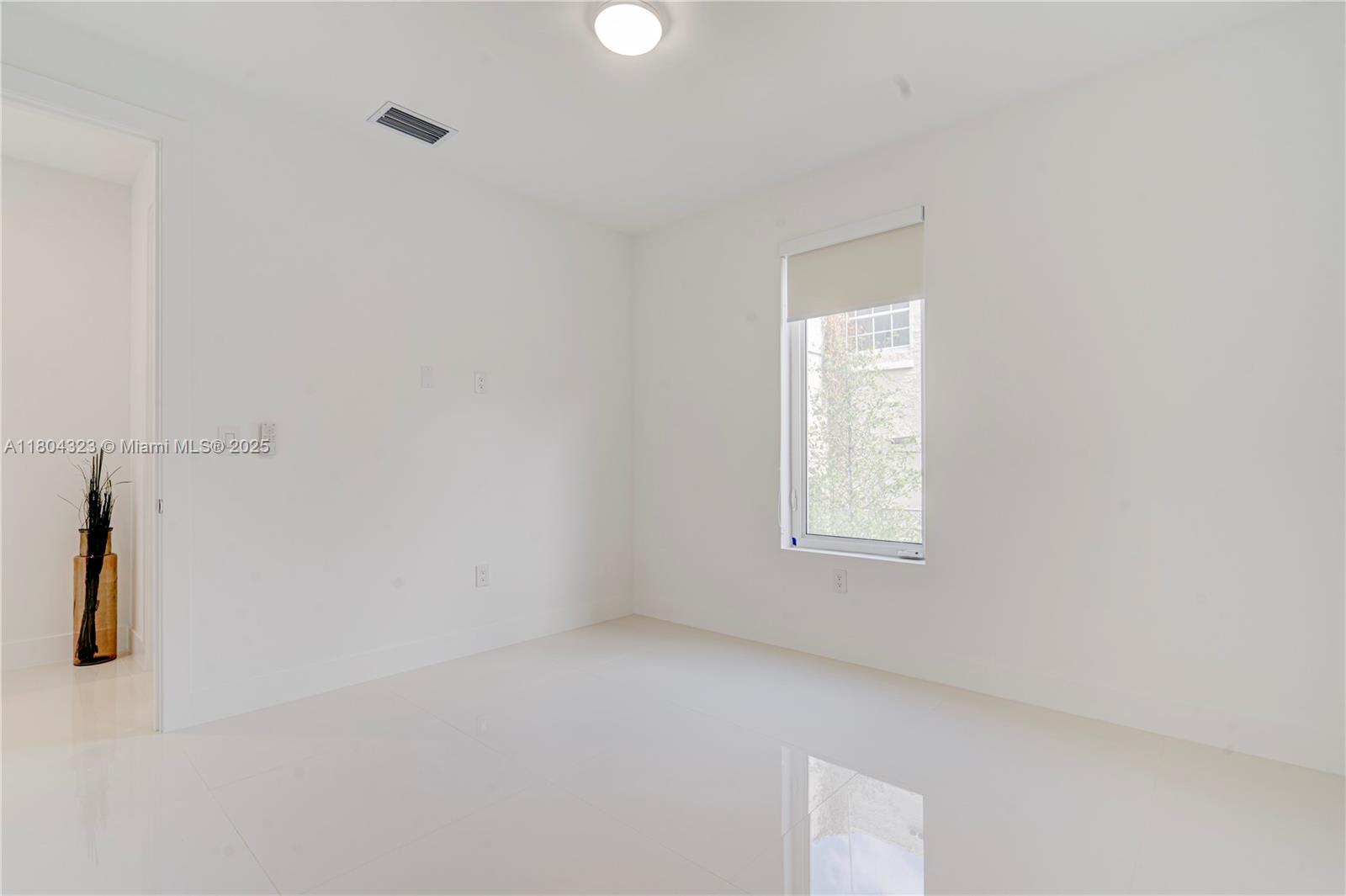 WASHBURNS 2ND ADDN - Residential Income