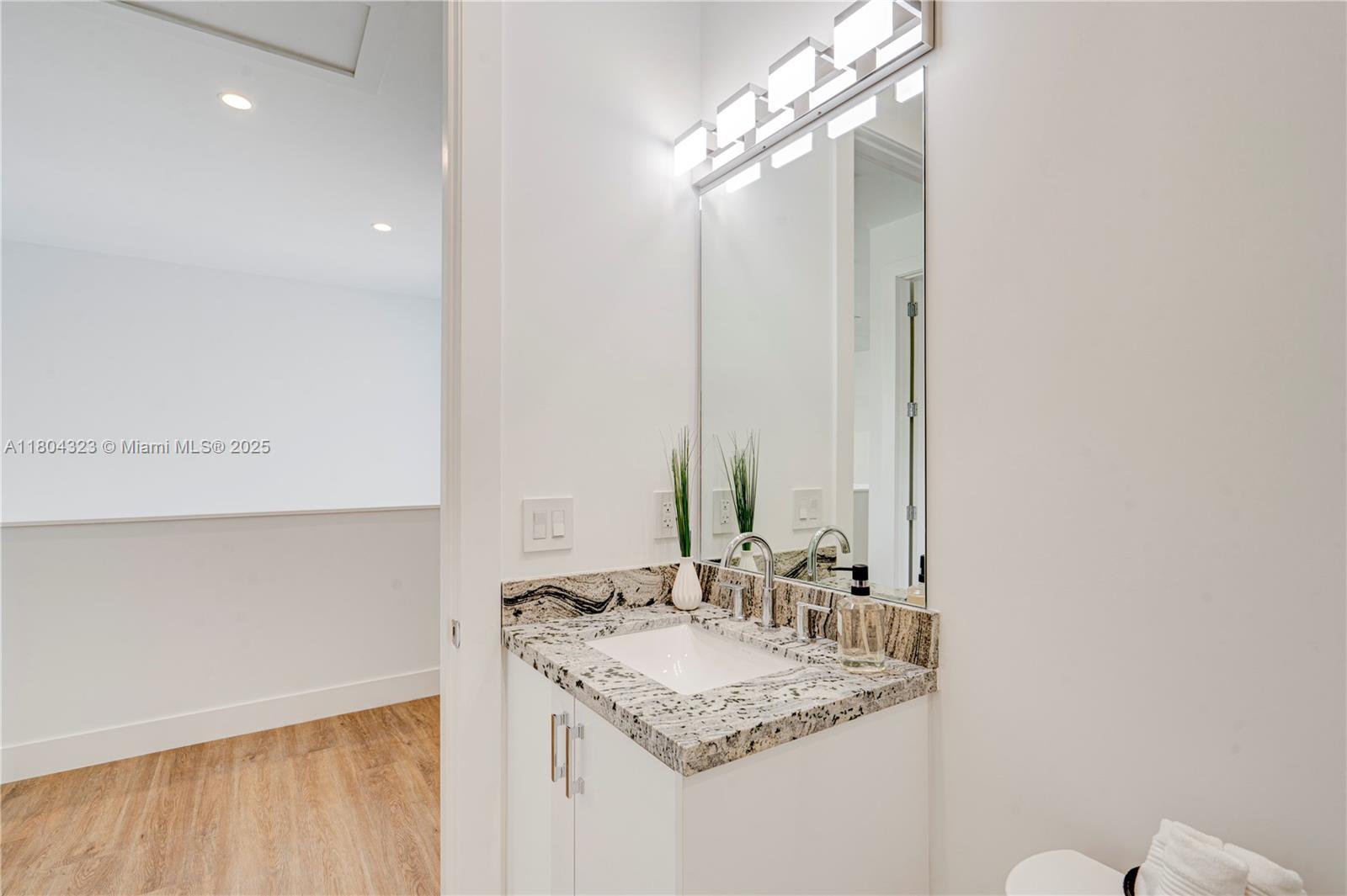 WASHBURNS 2ND ADDN - Residential Income