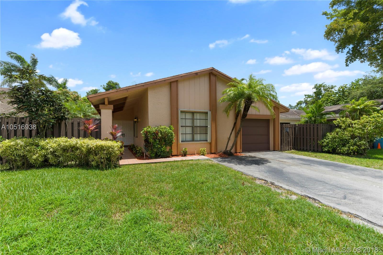 CROSSINGS PATIO HOMES SEC - Residential