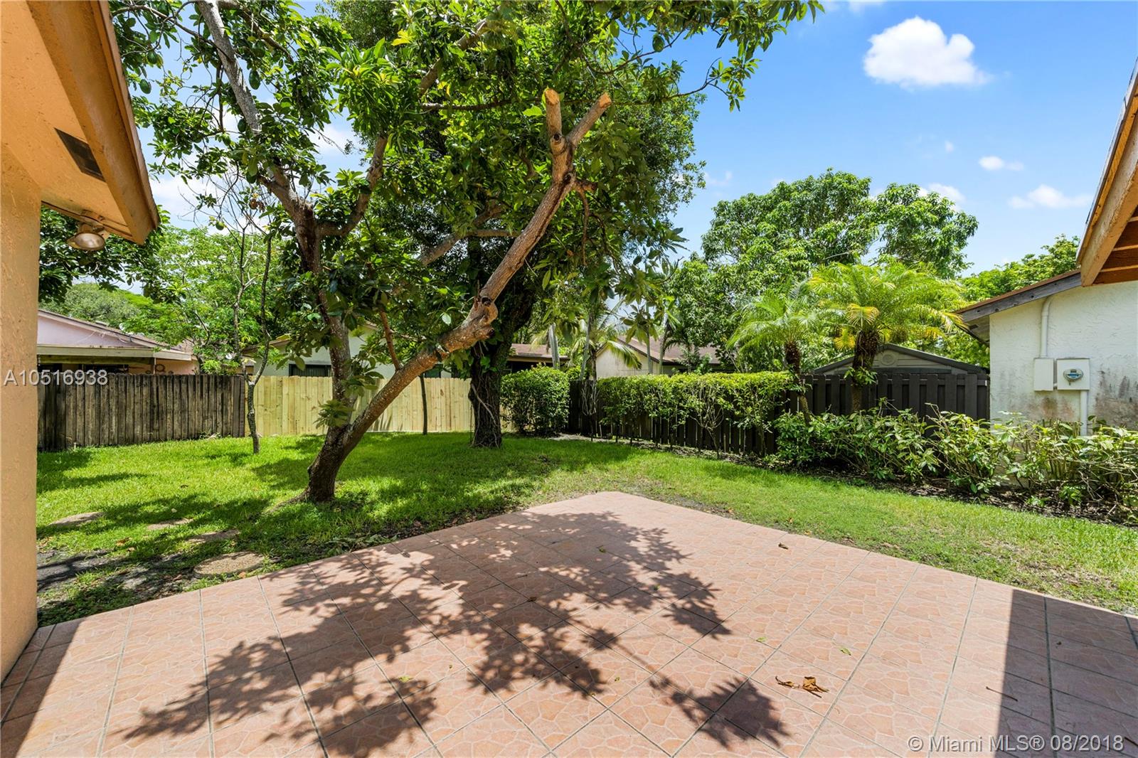 CROSSINGS PATIO HOMES SEC - Residential