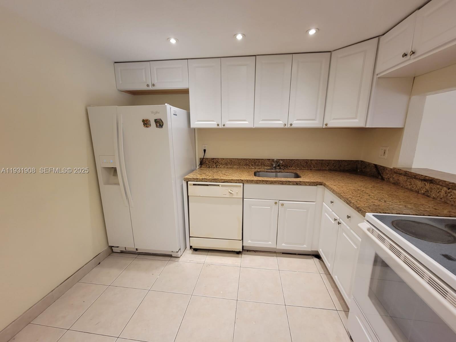 4304 NW 9th Ave 3-2G