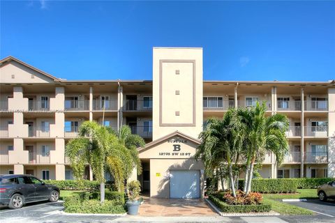13705 SW 12th St 103B Pembroke Pines FL 33027