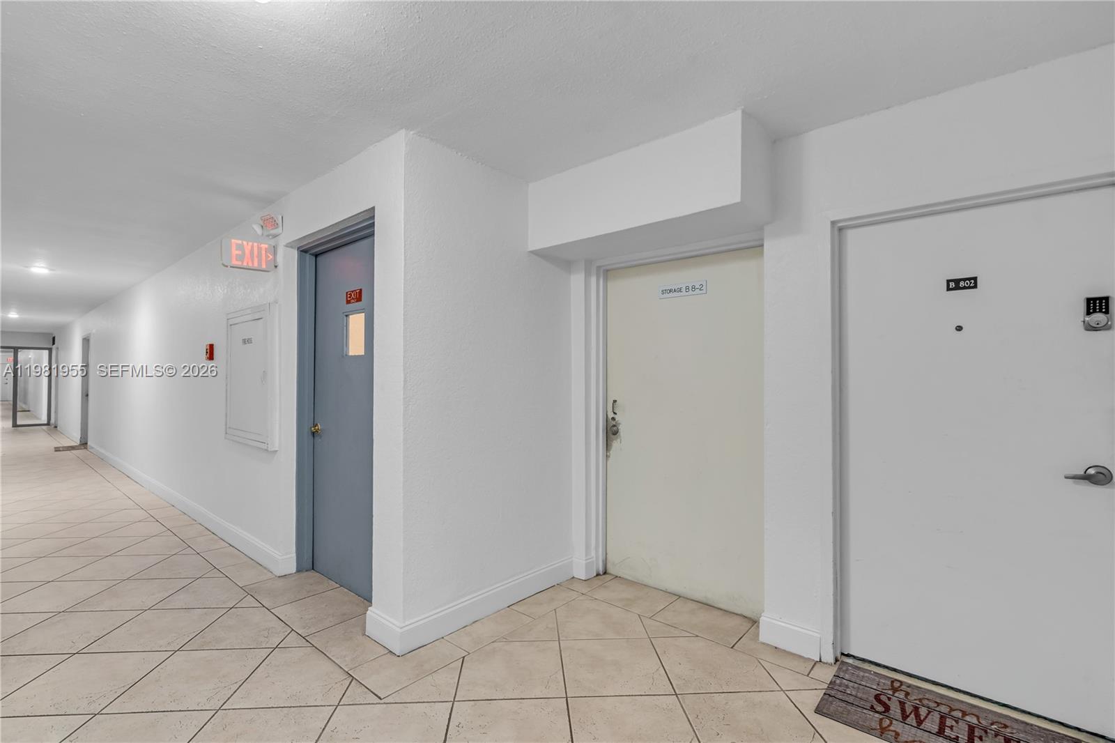DADELAND PLACE CONDO - Residential