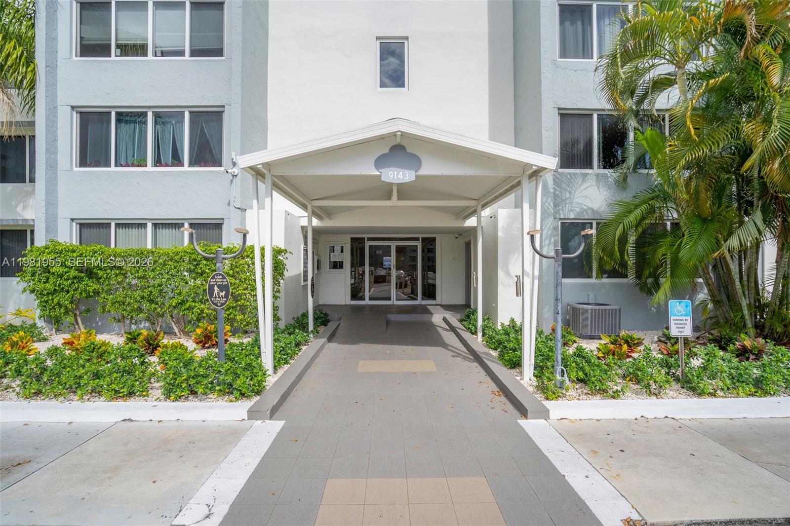 DADELAND PLACE CONDO - Residential