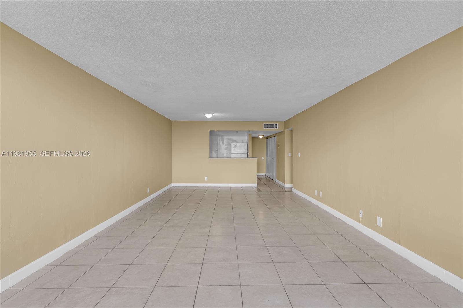 DADELAND PLACE CONDO - Residential