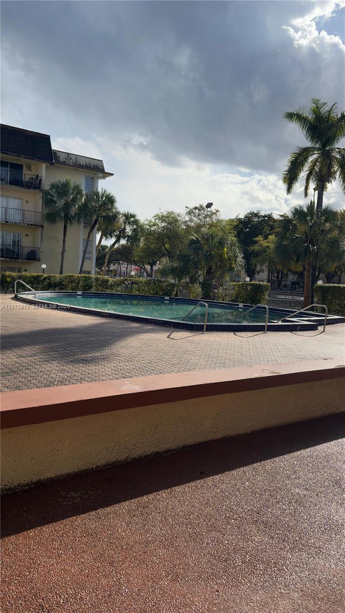 CAPRI GARDENS CONDO - Residential