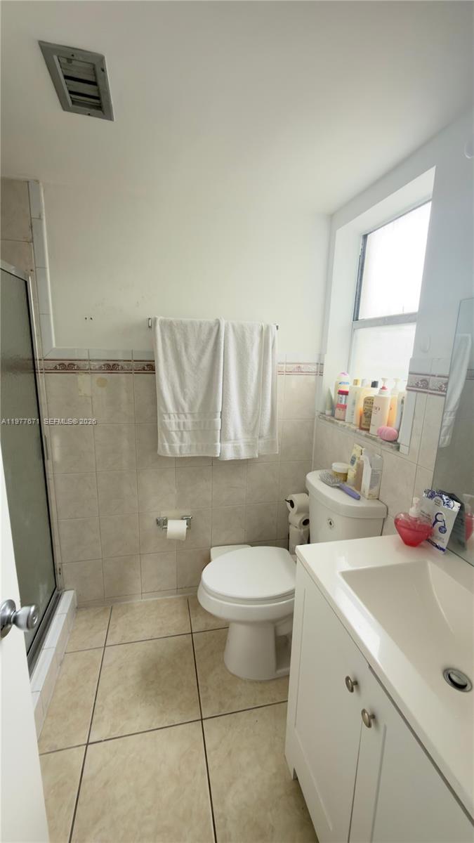 CAPRI GARDENS CONDO - Residential