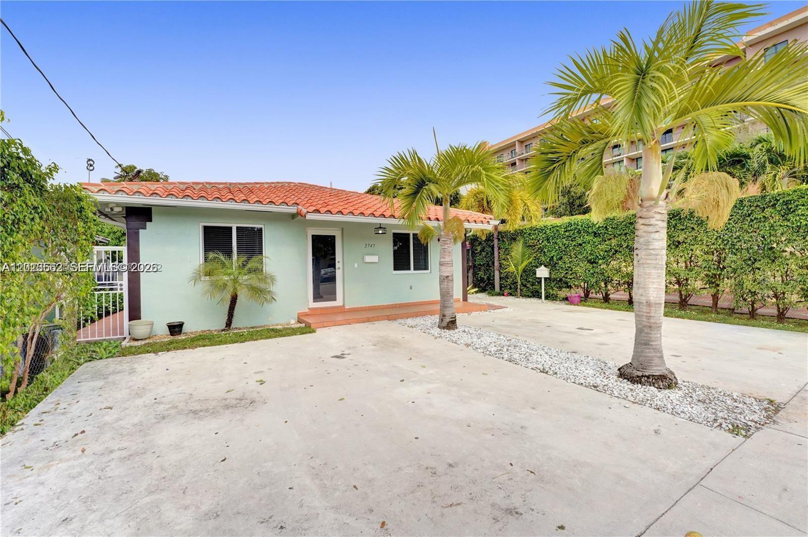 GRAPELAND - Residential Lease
