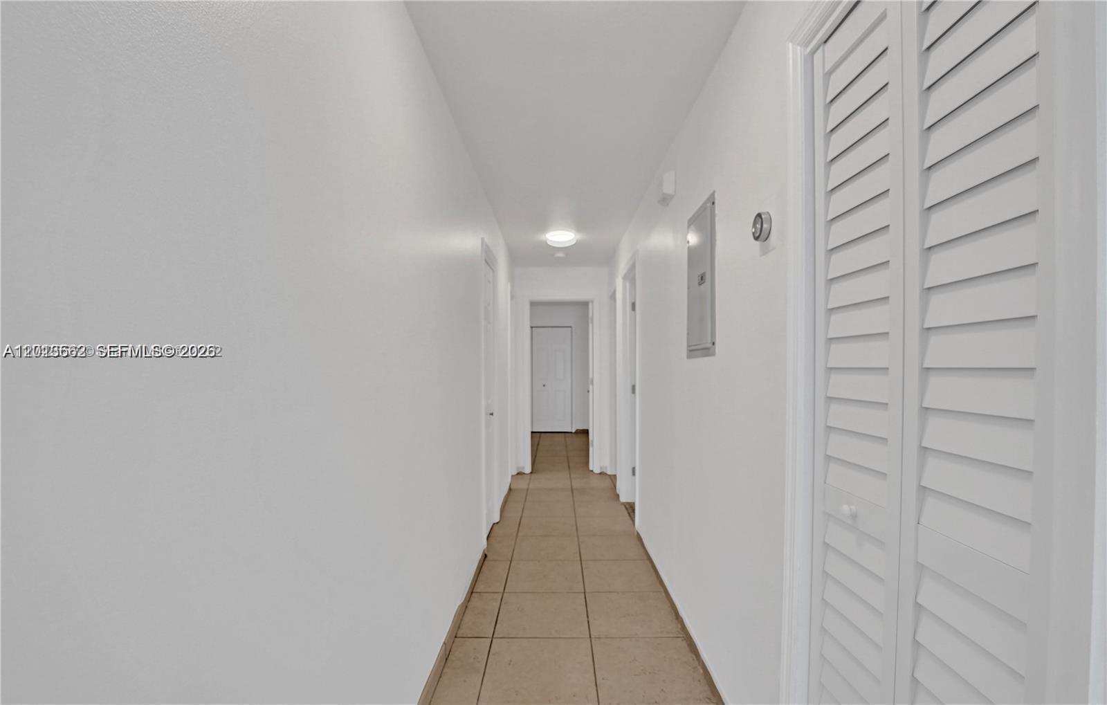 GRAPELAND - Residential Lease