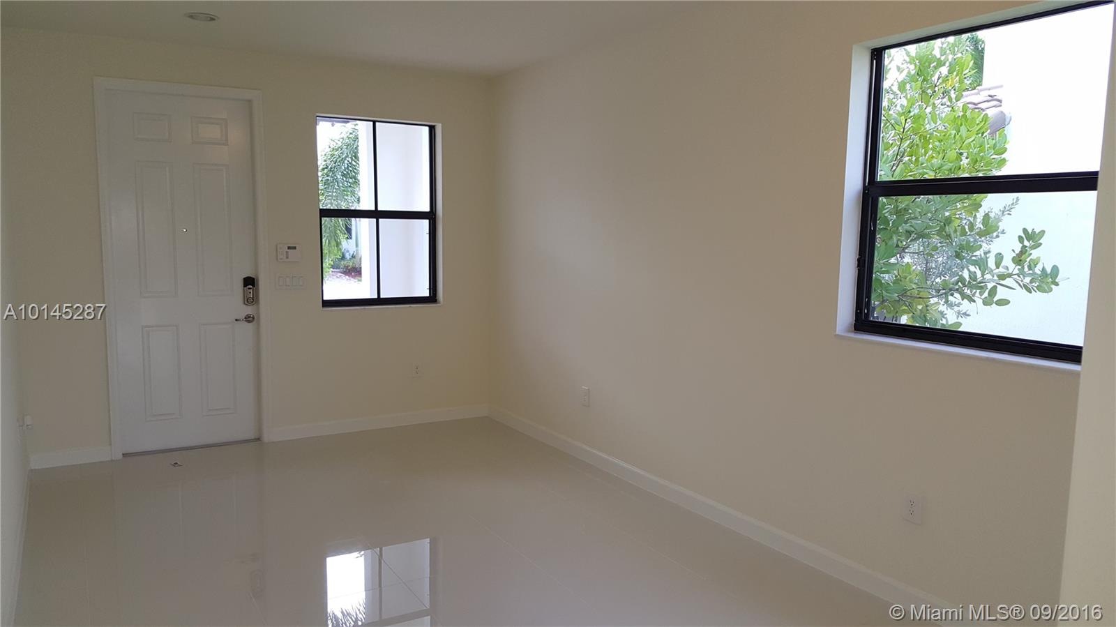 GRAND BAY NORTH - Residential Lease