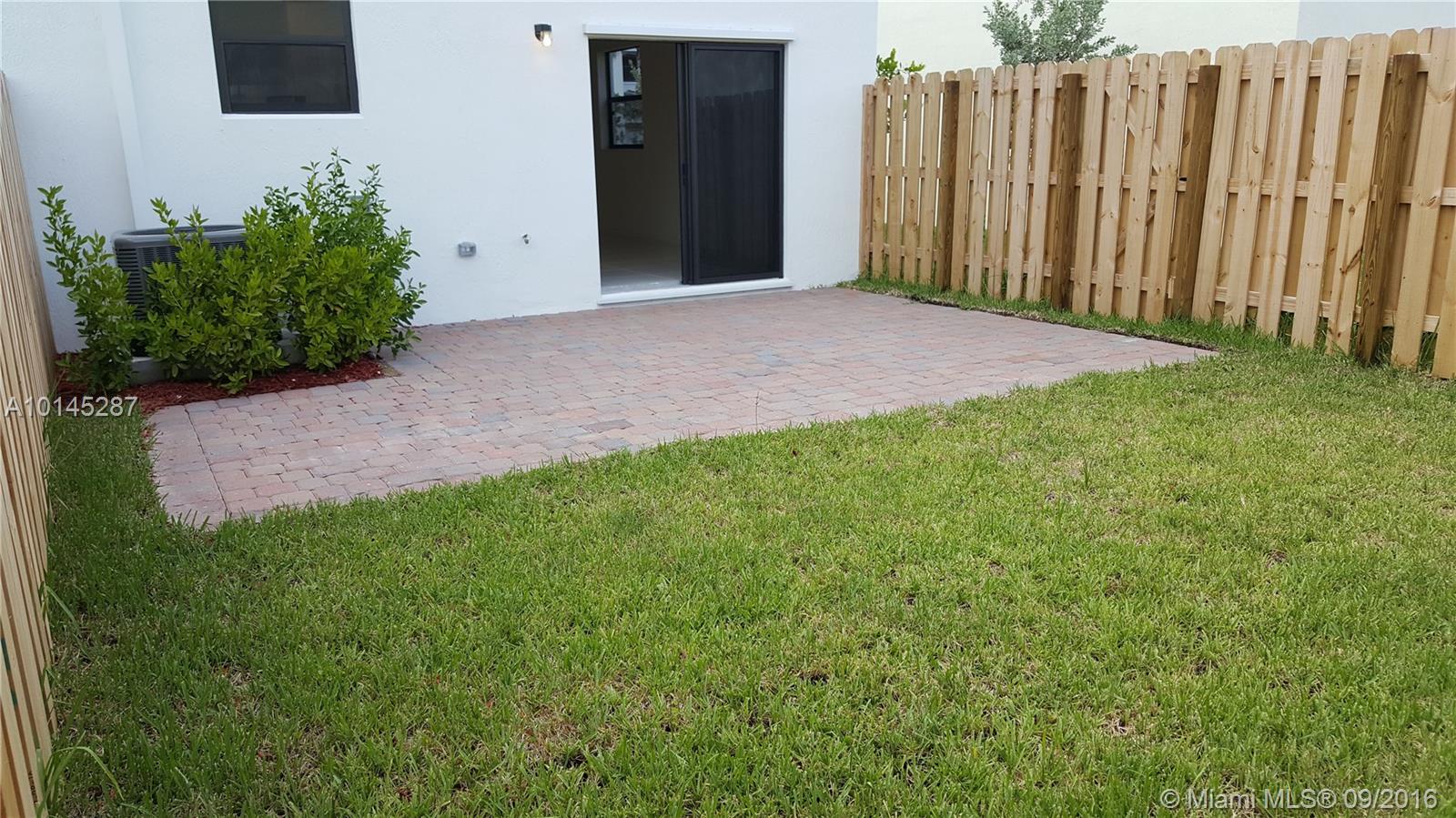 GRAND BAY NORTH - Residential Lease