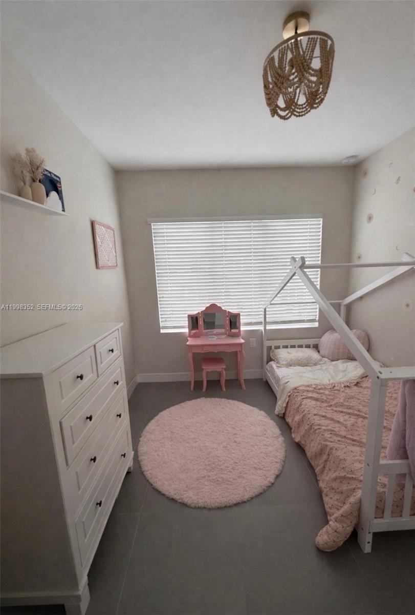 PARADISE ONE - Residential