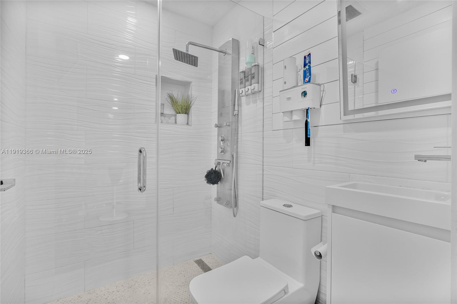 NEWPORT - Residential