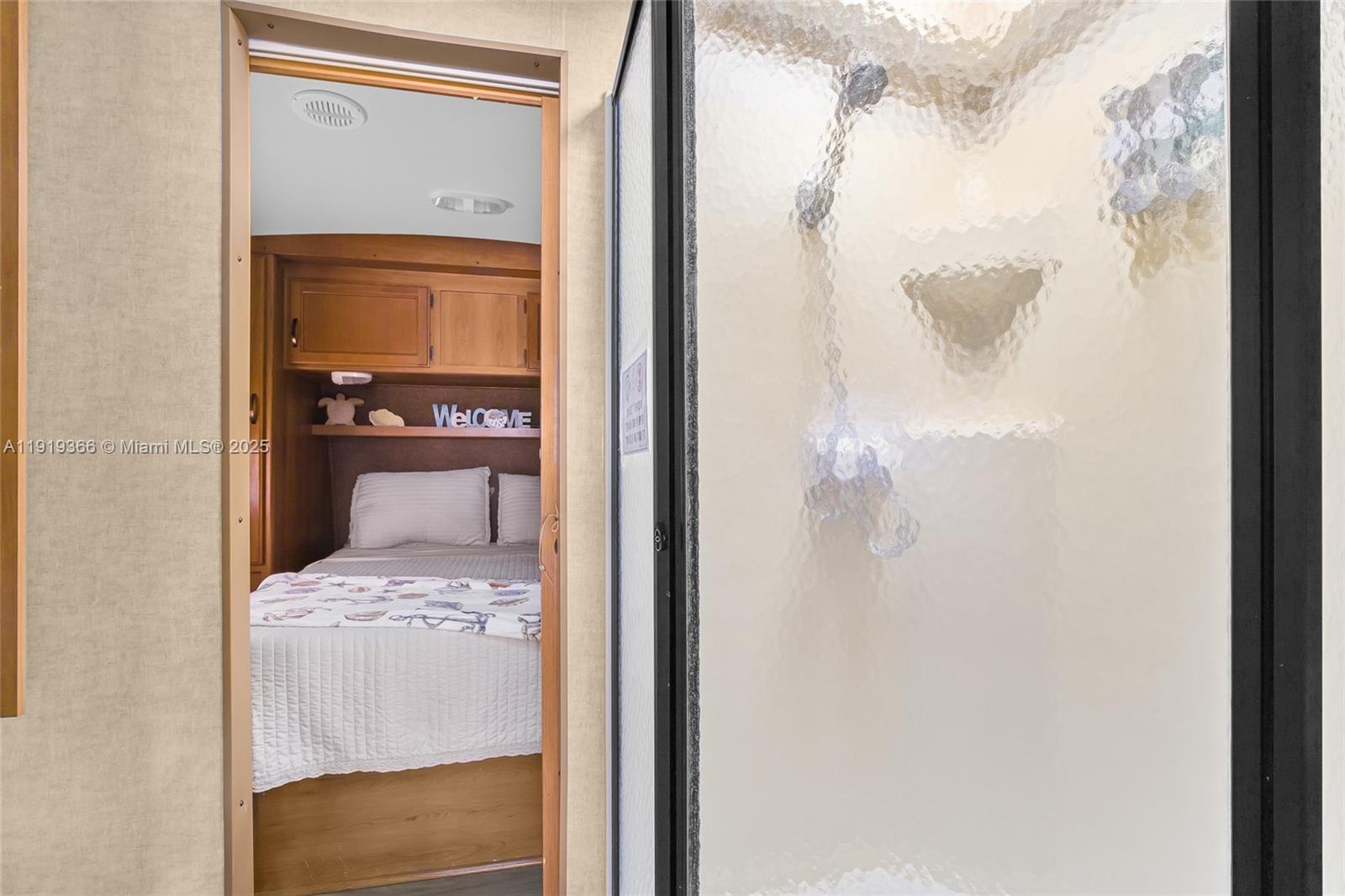 NEWPORT - Residential