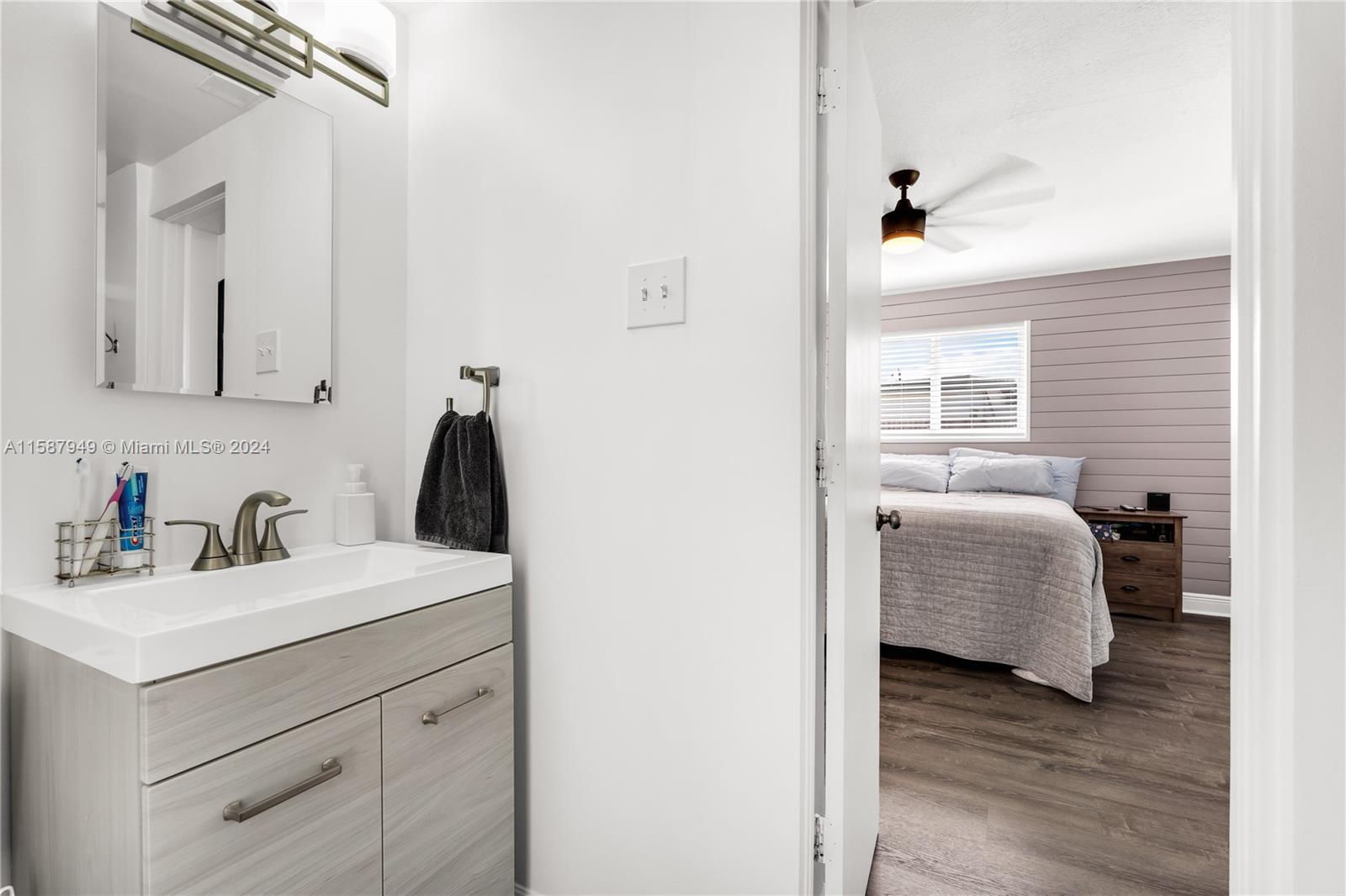 CORAL VILLAS REV - Residential