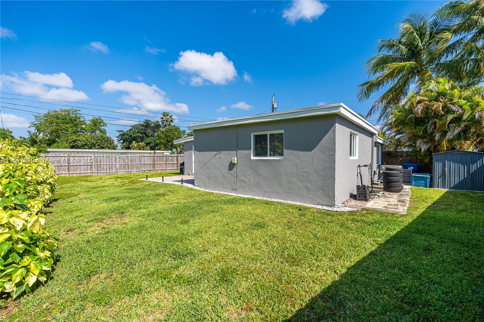 CORAL VILLAS REV - Residential